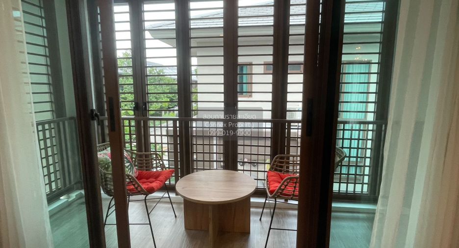 For rent 4 bedrooms house in Bang Kapi, Bangkok