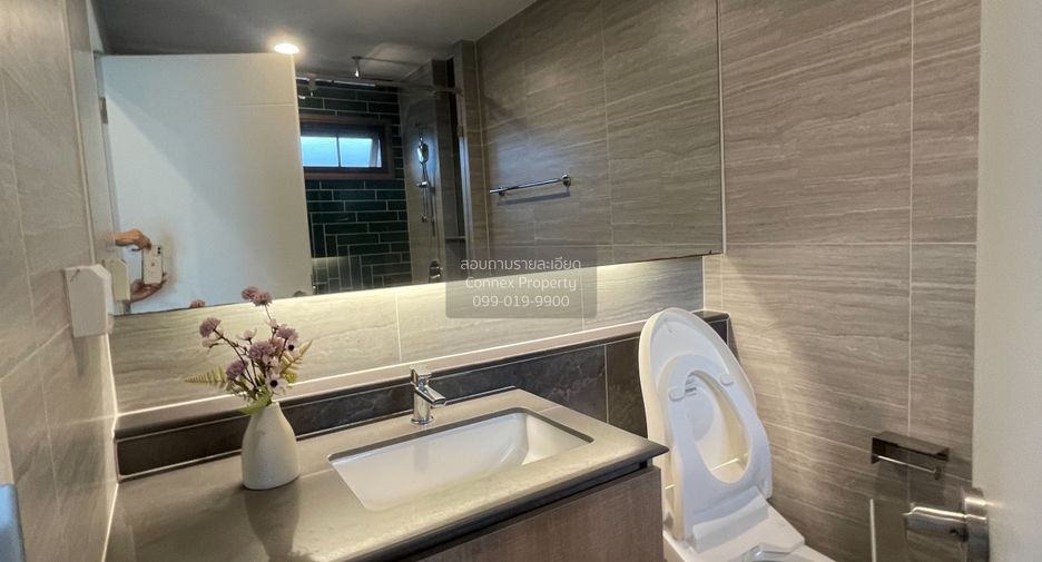 For rent 4 bedrooms house in Bang Kapi, Bangkok