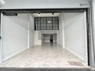 For rent 4 bedrooms townhouse in Mueang Samut Prakan, Samut Prakan