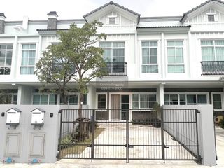 For rent 2 bedrooms townhouse in Prawet, Bangkok