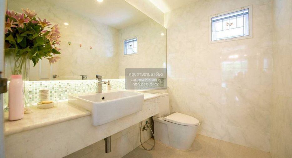 For rent 4 bedrooms house in Bang Bon, Bangkok