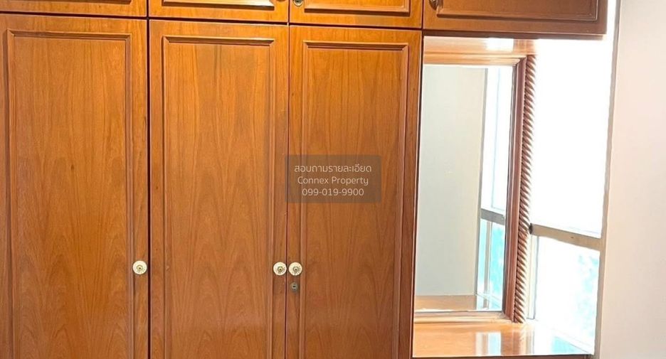 For rent 2 bedrooms condo in Ratchathewi, Bangkok