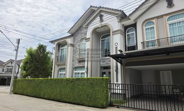Casa en alquiler de 5 habitaciones en Mueang Samut Sakhon, Samut Sakhon