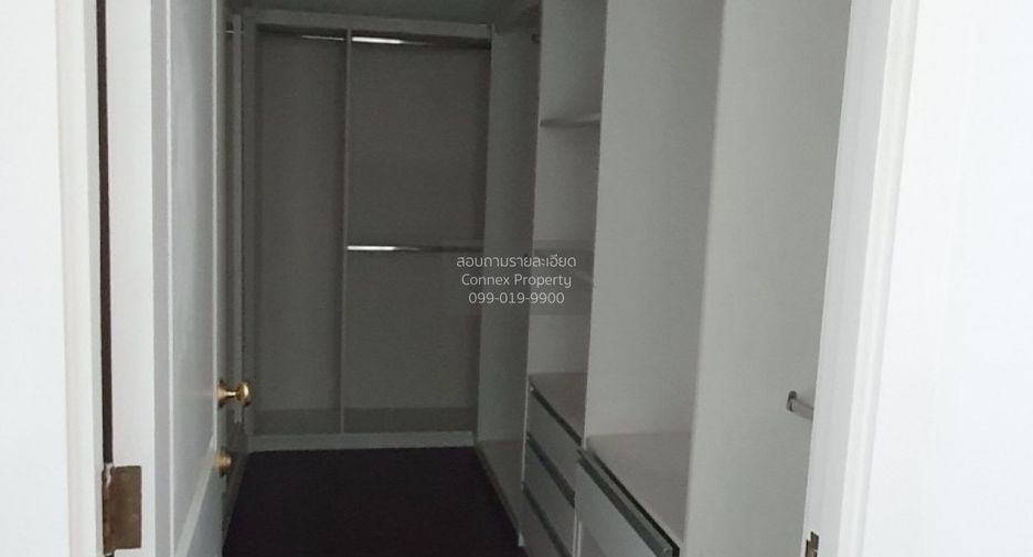 Condo en alquiler de 4 habitaciones en Pathum Wan, Bangkok