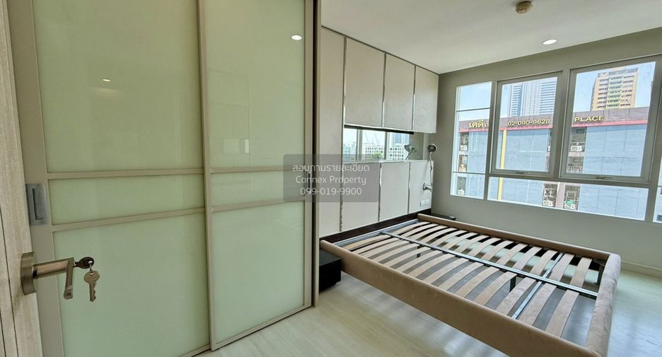 Wohnung zur Miete mit 1 Zimmer in Khlong San, Bangkok