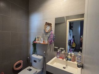 Casa adosada en alquiler de 3 habitaciones en Bang Kruai, Nonthaburi