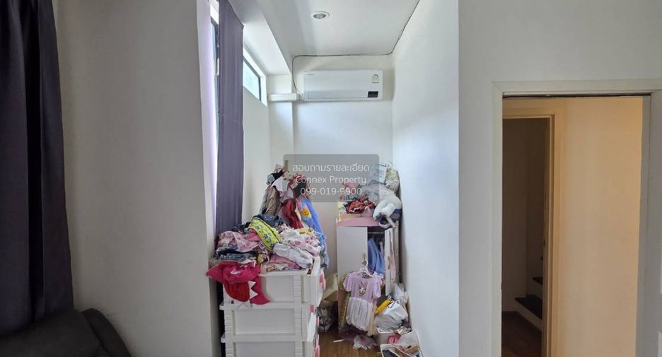 Casa adosada en alquiler de 3 habitaciones en Bang Kruai, Nonthaburi