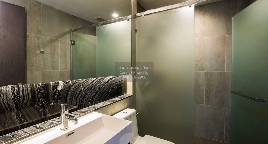 For rent 1 bed condo in Khlong Toei, Bangkok