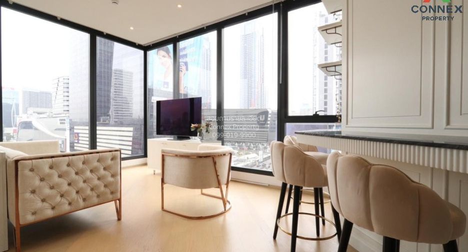 For rent 2 bedrooms condo in Huai Khwang, Bangkok