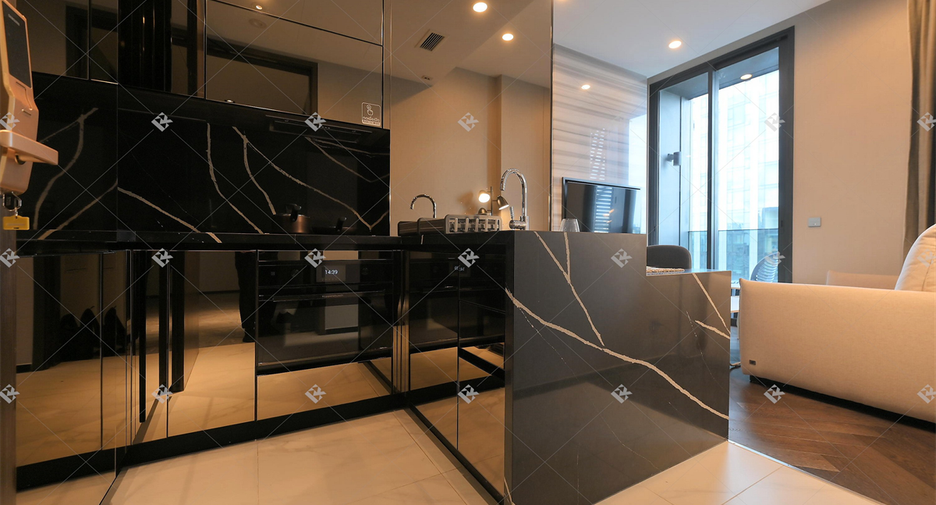 For rent 1 bed condo in Khlong Toei, Bangkok