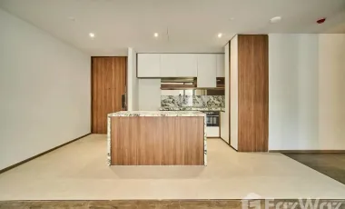 For rent 2 bedrooms condo in Sathon, Bangkok