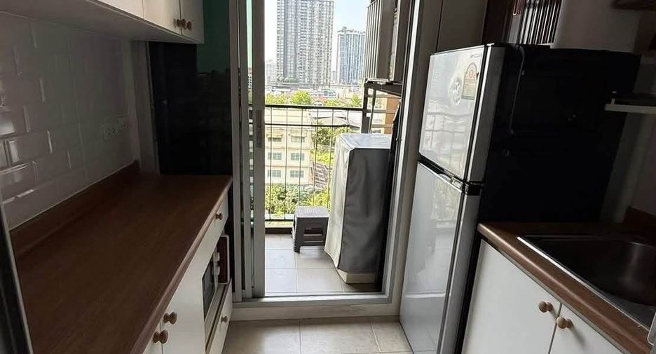 À louer 1 chambre condo à Thon Buri, Bangkok