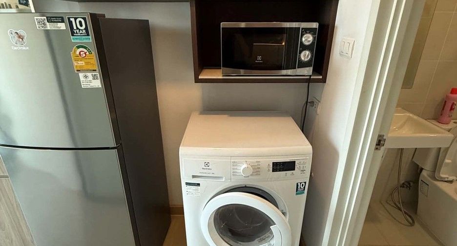 À louer 1 chambre condo à Khlong San, Bangkok
