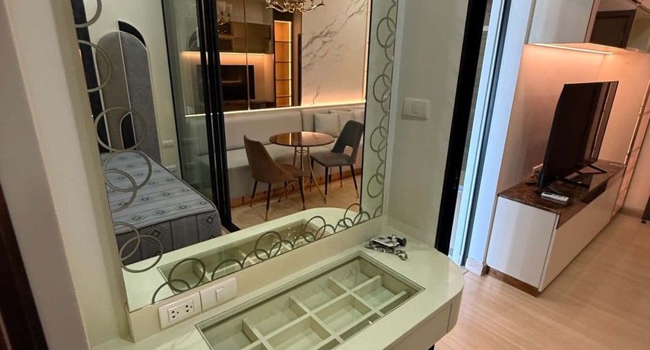 À louer 1 chambre condo à Khlong San, Bangkok