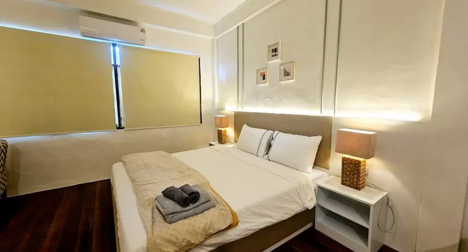 For rent 3 bedrooms townhouse in Phra Khanong, Bangkok
