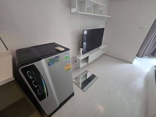 Wohnung zur Miete mit Studio in Yan Nawa, Bangkok