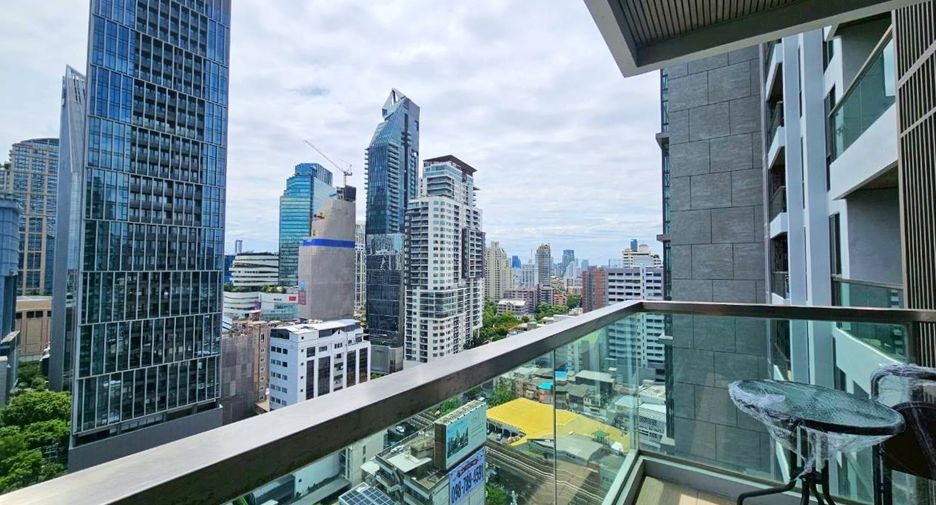 For rent 2 bedrooms condo in Khlong Toei, Bangkok