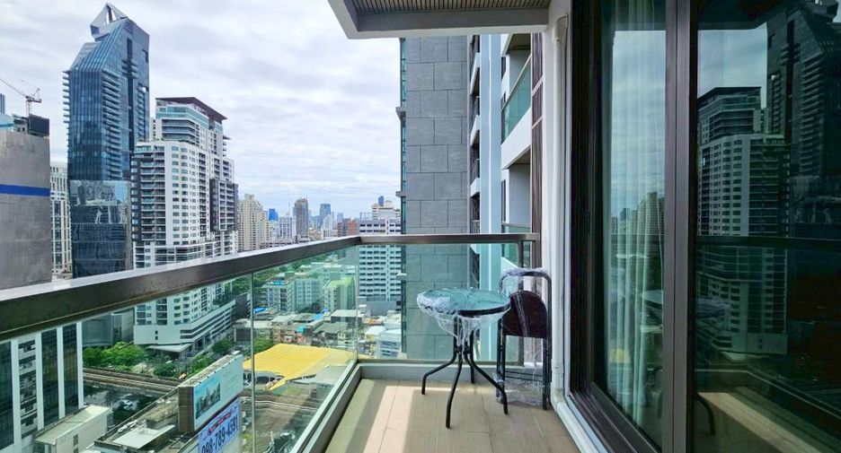 For rent 2 bedrooms condo in Khlong Toei, Bangkok