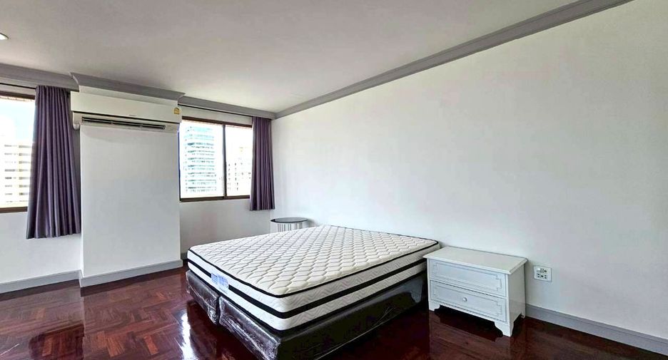 ให้เช่า 4 ห้องนอน คอนโด ใน วัฒนา, กรุงเทพฯ
