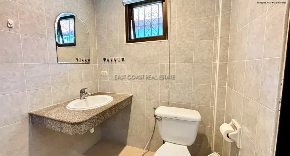 For rent and for sale 2 bedrooms house in Bang Lamung, Chonburi