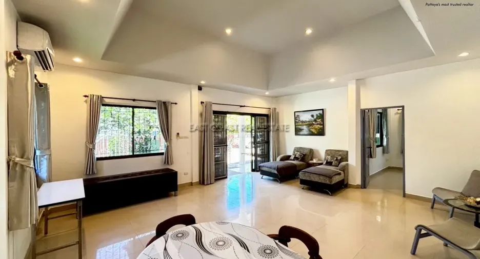For rent and for sale 2 bedrooms house in Bang Lamung, Chonburi