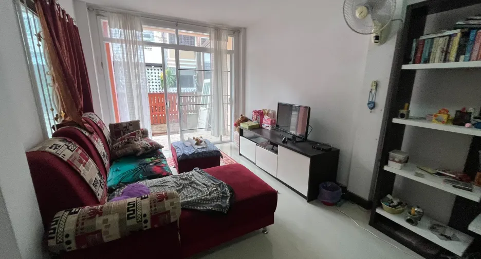 À vendre 3 chambres maison de ville à Mueang Phuket, Phuket