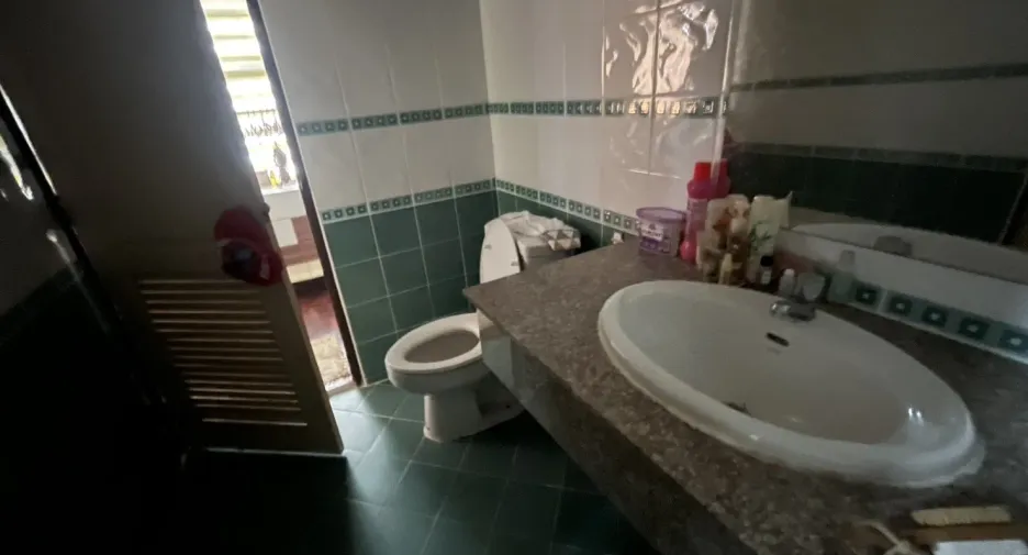 À vendre 3 chambres maison de ville à Mueang Phuket, Phuket