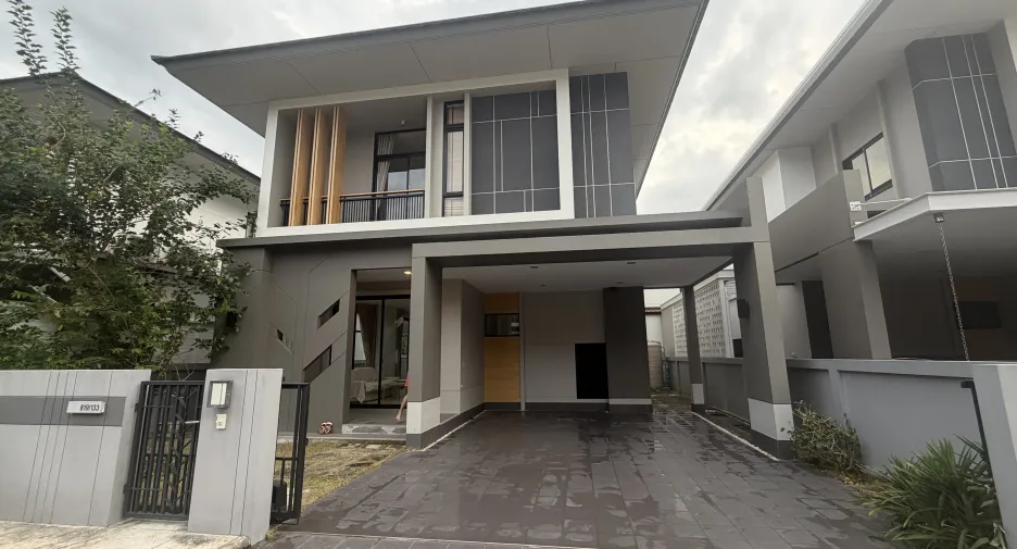 For sale 3 bedrooms house in Hat Yai, Songkhla