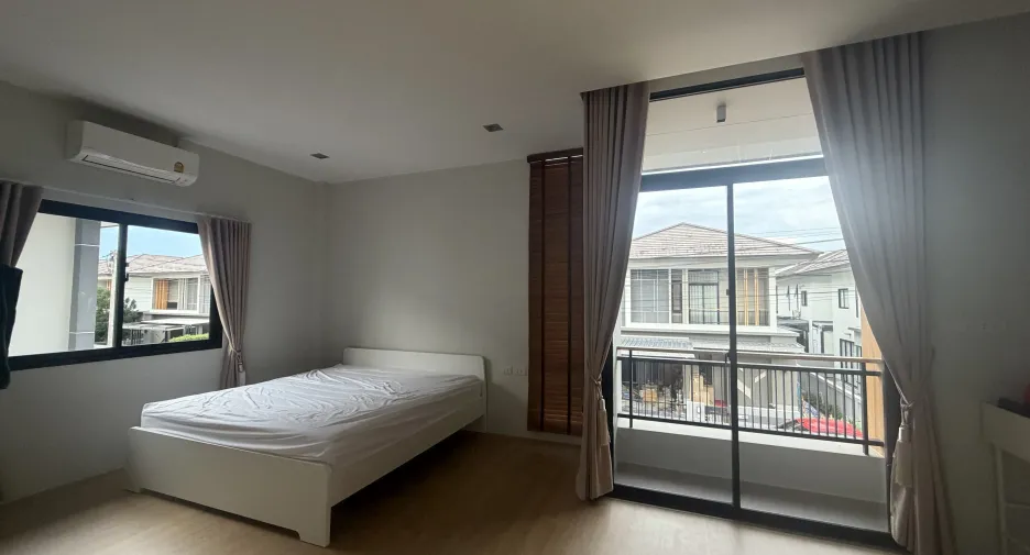 For sale 3 bedrooms house in Hat Yai, Songkhla