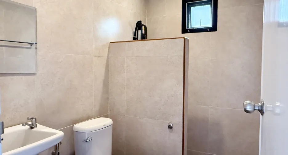 For rent 3 bedrooms house in Mueang Surin, Surin