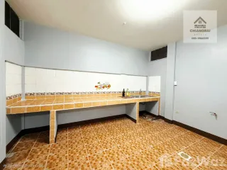 Casa adosada en venta y en alquiler de 2 habitaciones en Mueang Chiang Rai, Chiang Rai