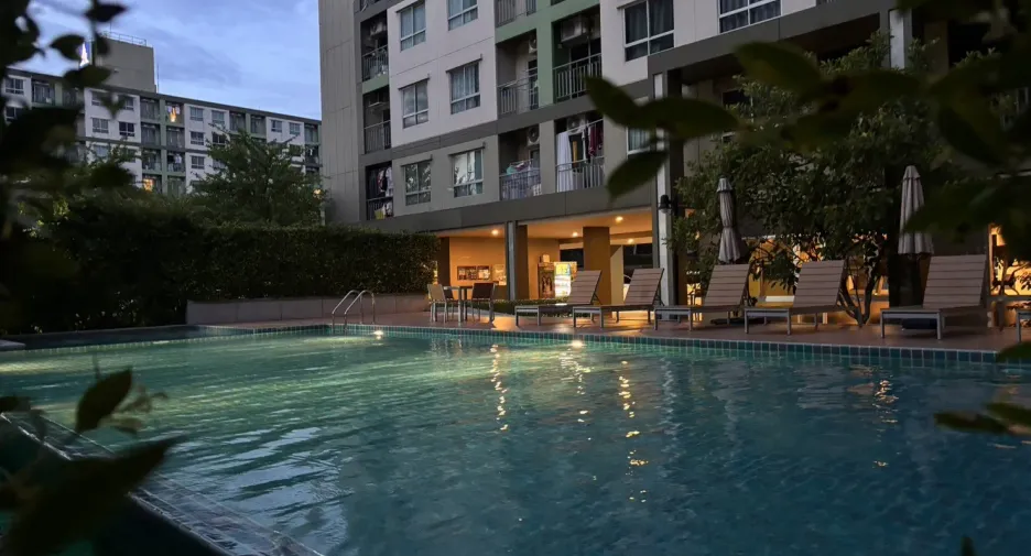 For rent studio condo in Mueang Nonthaburi, Nonthaburi