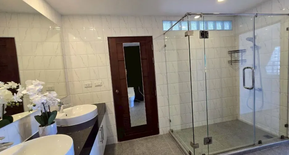 Wohnung zum Kauf mit 1 Zimmer in Bang Lamung, Chonburi