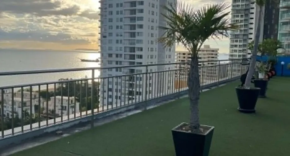 À vendre et à louer studio condo à Jomtien, Pattaya