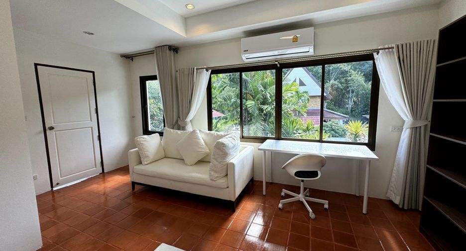 For sale 4 bedrooms villa in Thalang, Phuket