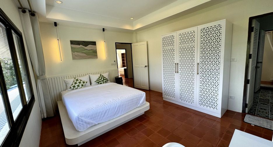 For sale 4 bedrooms villa in Thalang, Phuket