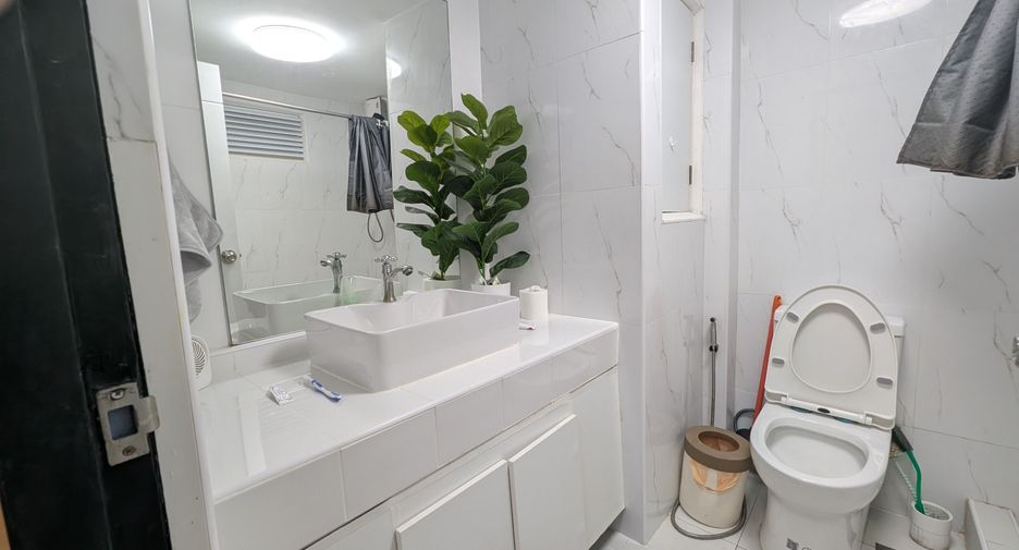 Wohnung zum Kauf und zur Miete mit Studio in Bang Lamung, Chonburi