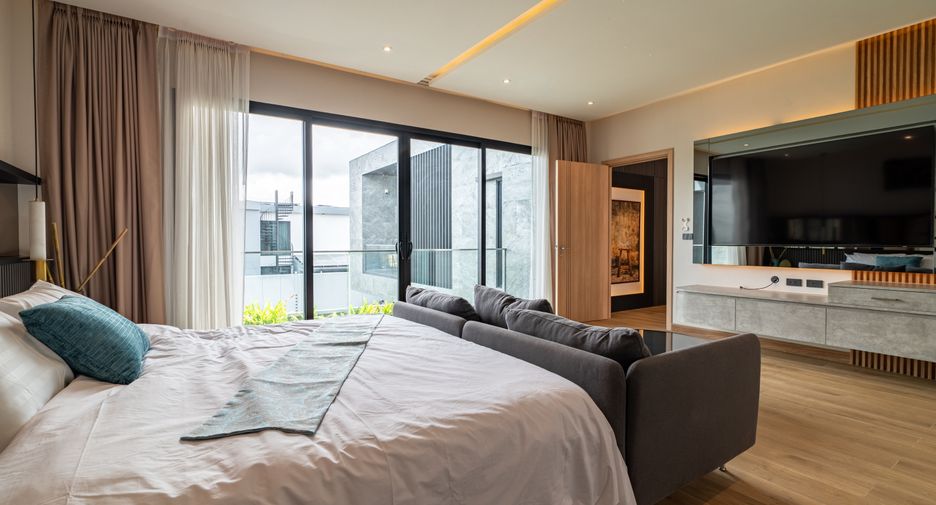For sale 4 ベッドルーム house in Bang Lamung, Chonburi
