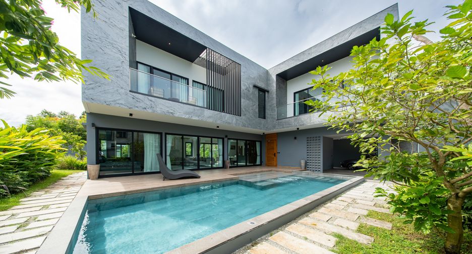 For sale 4 ベッドルーム house in Bang Lamung, Chonburi