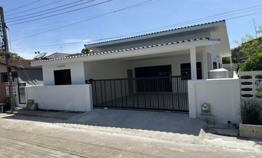 For sale 4 ベッドルーム house in Saphan Sung, Bangkok
