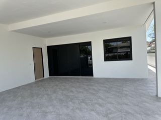 Casa en venta de 4 habitaciones en Bueng Kum, Bangkok
