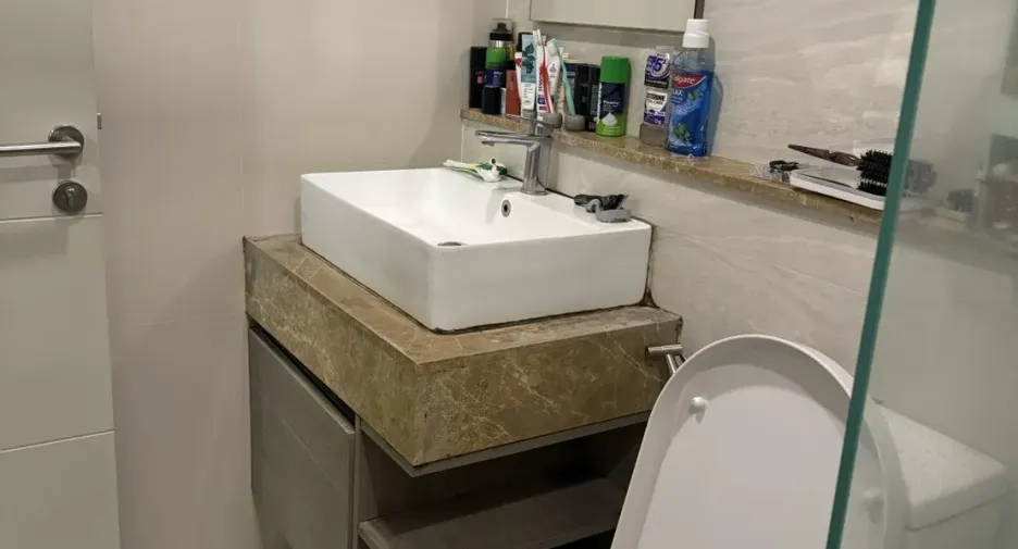 À vendre 1 chambre condo à Khlong Toei, Bangkok