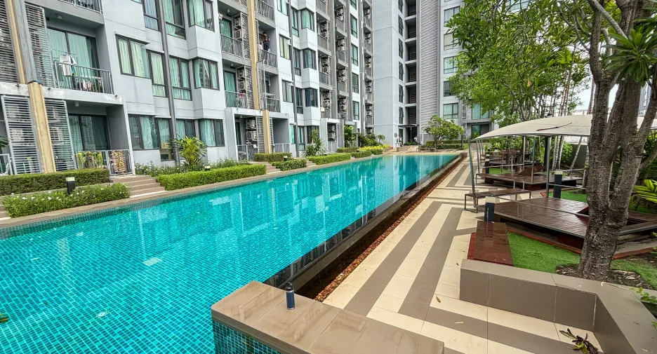 Wohnung zum Kauf und zur Miete mit 2 Zimmer in Phra Khanong, Bangkok
