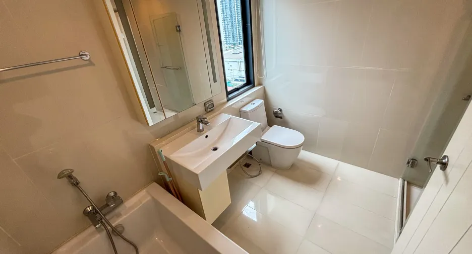 Wohnung zum Kauf und zur Miete mit 2 Zimmer in Phra Khanong, Bangkok