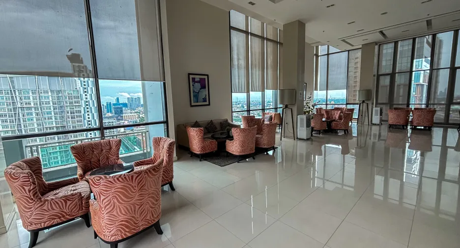 Wohnung zum Kauf und zur Miete mit 2 Zimmer in Phra Khanong, Bangkok