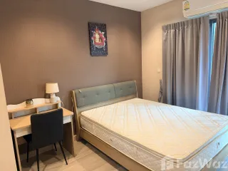 Condo en venta y en alquiler de 2 habitaciones en Huai Khwang, Bangkok