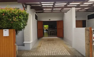 À louer 3 chambres villa à Mueang Phuket, Phuket
