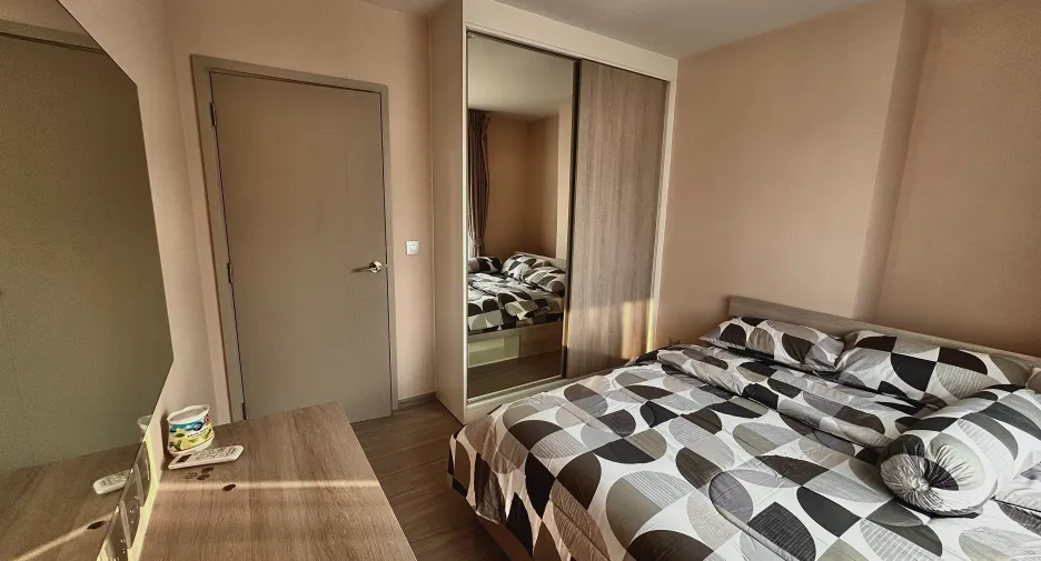 For sale 2 ベッドルーム condo in Mueang Samut Prakan, Samut Prakan