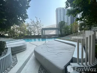 For sale 2 ベッドルーム condo in Mueang Samut Prakan, Samut Prakan