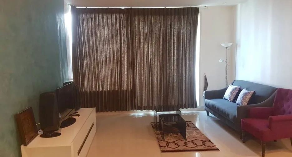 Wohnung zur Miete und zum Kauf mit 2 Zimmer in Bang Kho Laem, Bangkok